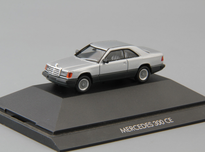 MERCEDES-BENZ 300 CE, silver