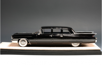 CADILLAC Fleetwood 75 Limousine (1960), Black