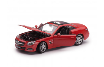 MERCEDES-BENZ SL500 R231 с закрытой крышей (2012), красный