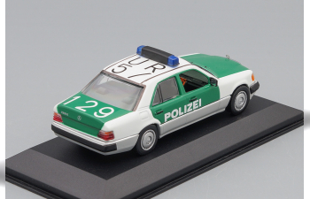 MERCEDES-BENZ 250 D Limousine Polizei