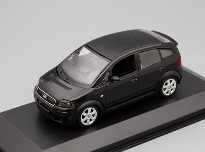 AUDI A2 - 2000 - BLACK METALLIC