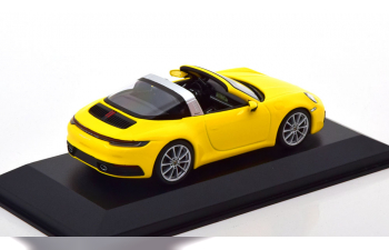 PORSCHE 911 (992) 4S Targa (2020), yellow