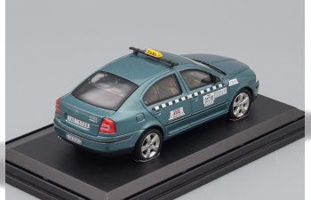 SKODA Octavia Taxi 2004, green