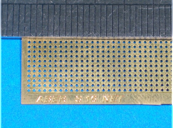 Drilled plate 0,9 mm