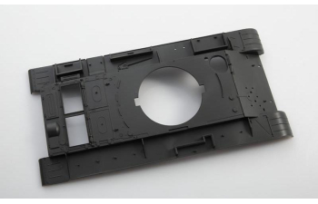 Сборная модель Советский танк Т-62А 1965 г. (с мет. решеткой радиатора и 1 фигурой танкиста)