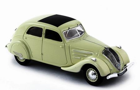 PEUGEOT 302 Berline 1936, beige