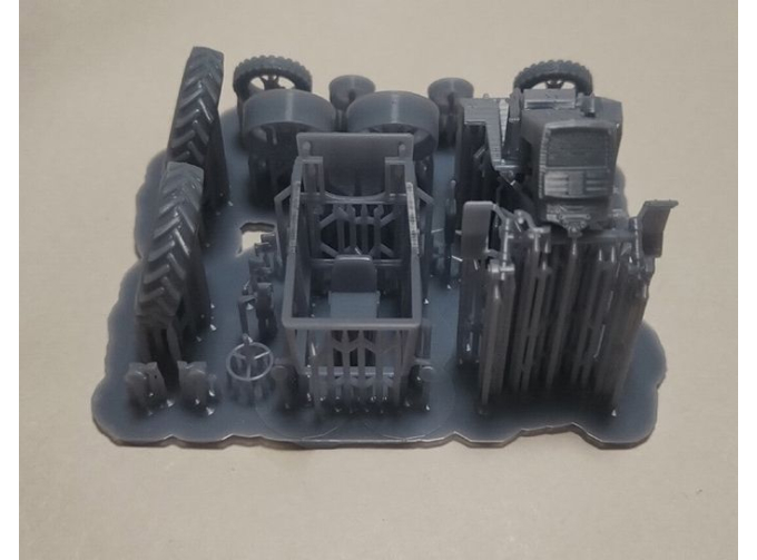 Сборная модель Трактор ЮМЗ-6КМ