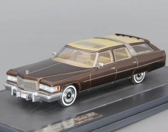 CADILLAC Fleetwood Brougham Castilian Wagon (1976), brown / biege