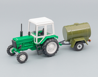Трактор МТЗ-82 (пластик) зеленый, с прицепом бочка(зеленый)