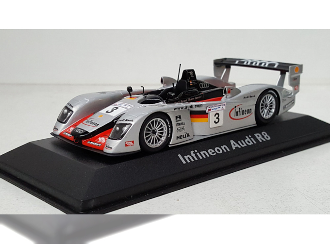 AUDI R8 Infineon №3 Team Joest Michael Krumm / Philipp Peter / Marco Werner Le Mans (2002) 