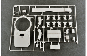 Сборная модель танк Russian Т-72B2 MBT (ROGATKA)
