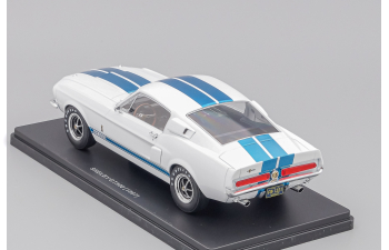 FORD Mustang SHELBY GT500 (1967), Ford Mustang 11