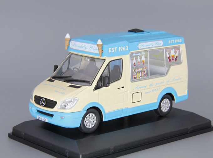 MERCEDES-BENZ SPRINTER Van Whitby Mondial Ice Cream Piccadilly Whip