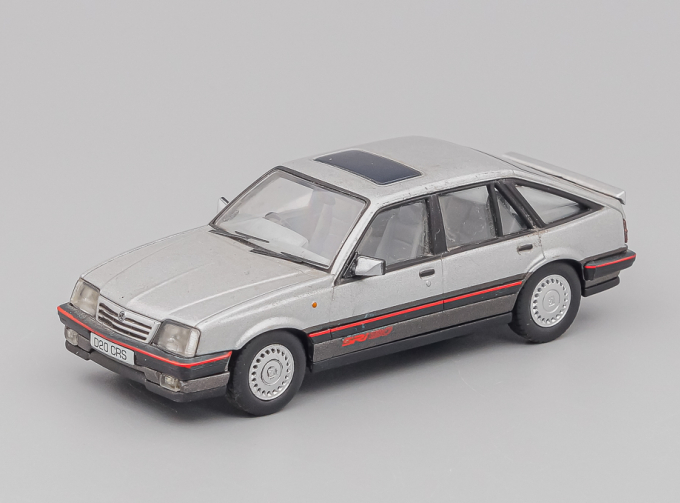 VAUXHALL Cavalier Mk II SRi 130, astro silver