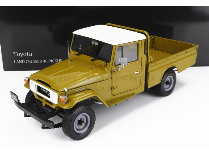 TOYOTA Land Cruiser 40 4x4 Pick-up (1980), Olive Green