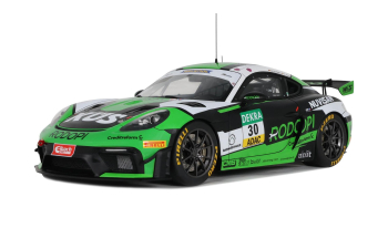 PORSCHE Cayman 718 GT4 RS Clubsport #30 (2023), green/black