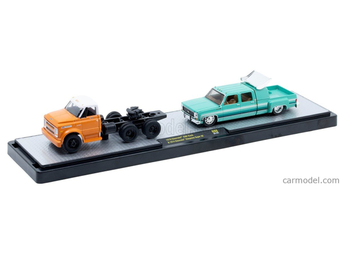 CHEVROLET C60 Truck 1970 With Cheyenne Super 30 Pick-up 1974, Orange Light Blue