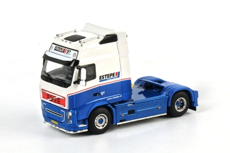 VOLVO FH3 Globetrotter XXL Single truck, Premium Line 1:50, бело-голубой