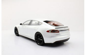 Tesla Model S Facelift 2016 белый