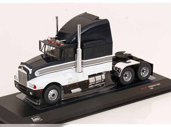 KENWORTH T600a Tractor Truck 3-assi (1986), Black White