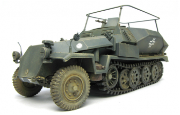 Сборная модель Sd. Kfz. 251/17 Ausf. C (commander Vehicle)