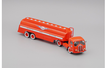 SOMUA Jl17 Truck Tanker Truck Esso Produits Aviation (1955), red