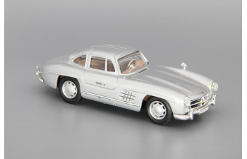 MERCEDES-BENZ 300SL Roadster, silver