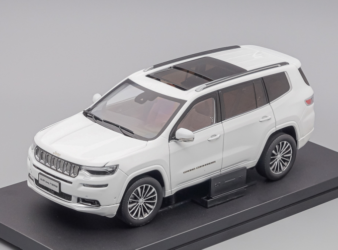 JEEP Grand Commander (2018), white