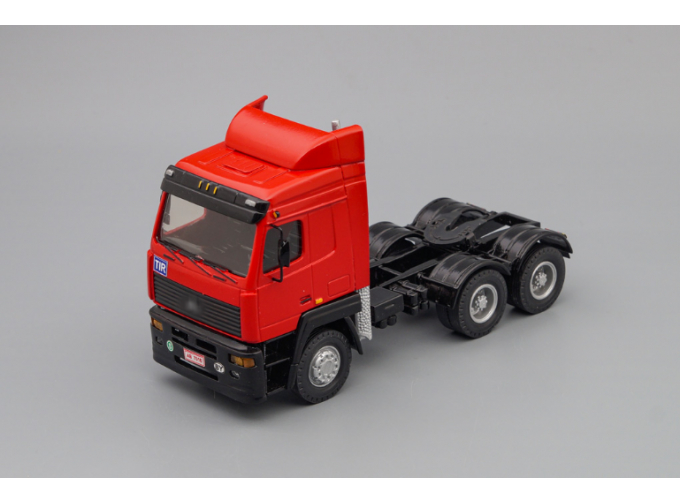 Минский 643068 (6х4), красный