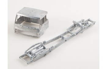 Сборная модель Автоцистерна SKODA 110.850 SA8