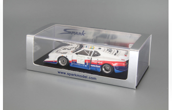 BMW M1 #82 Le Mans (1980), white