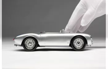 PORSCHE 550 Spyder (1955), silver 