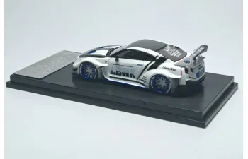 NISSAN LB GTR GT white/carbon roof
