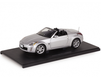 Nissan 350 Z Roadster LHD, silver