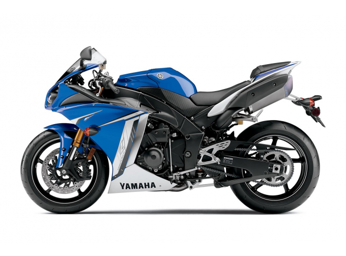 Yamaha R1 (blue)