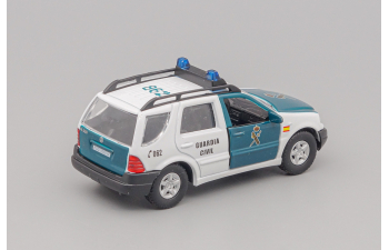 MERCEDES-BENZ ML320 Guardia Civil Spain, green / white