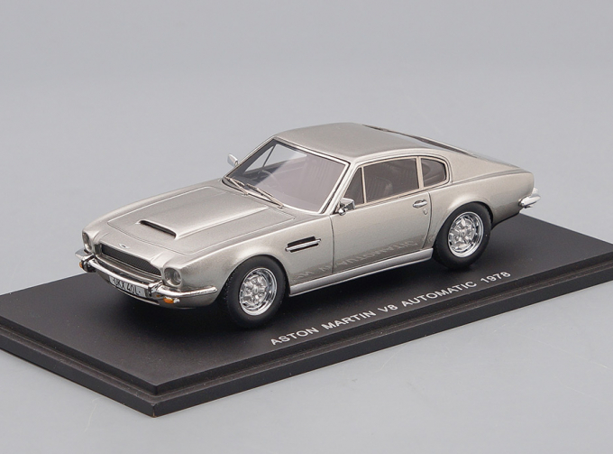 ASTON MARTIN V8 Automatic (1978), silver