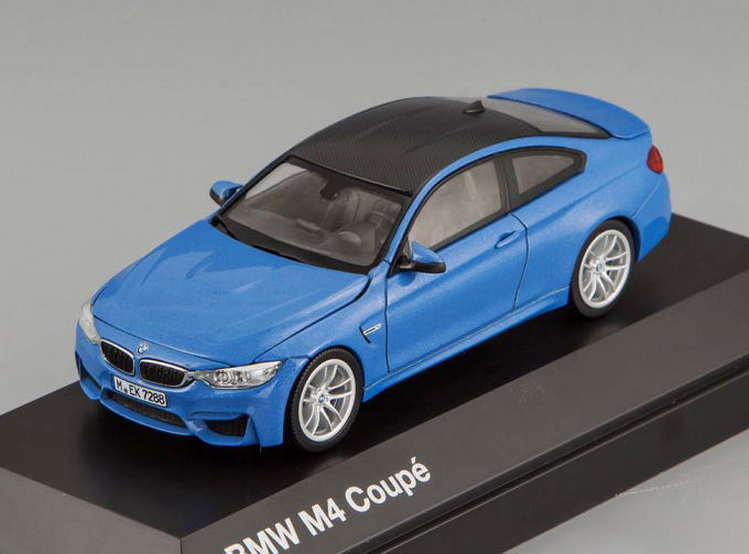 BMW M4 Coupe F82 (2014), blue met.