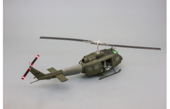 Многоцелевой вертолет U.S. UH-1D Huey, Вьетнам, 1968