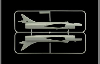 Сборная модель Самолет HUNTER F.6/FGA.9 (Aerobatic Teams)