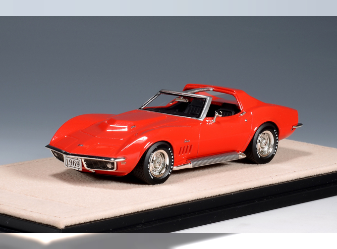 CHEVROLET Corvette Stingray L88 Coupe T-Roof (открытый) (1969) Monza Red