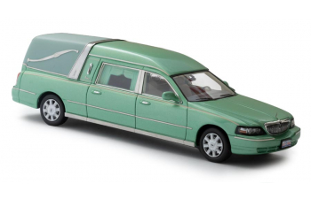 LINCOLN Тown car hearse (2009), green