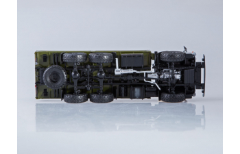 Камский грузовик 53501 6x6 бортовой, серый / хаки