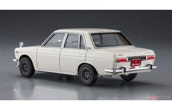 Сборная модель Datsun Bluebird 1600SS w/Spoiler