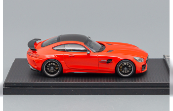 MERCEDES-BENZ AMG GT R (2017), red