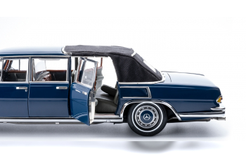 Mercedes-Benz (W100) 6-door Pullman Landaulet with functional softtop