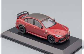 ALFA ROMEO Giulia Gtam (2020) - With Hard Showcase - Exclusive Carmodel, Rosso Gta - Red Met