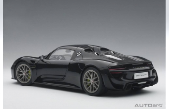 PORSCHE 918 Spyder Weissach Package (2013), black