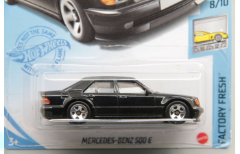 MERCEDES-BENZ 500E, black