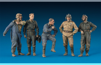 Сборная модель Танк танк Т-80 SOVIET LIGHT TANK WITH CREW SPECIAL EDITION